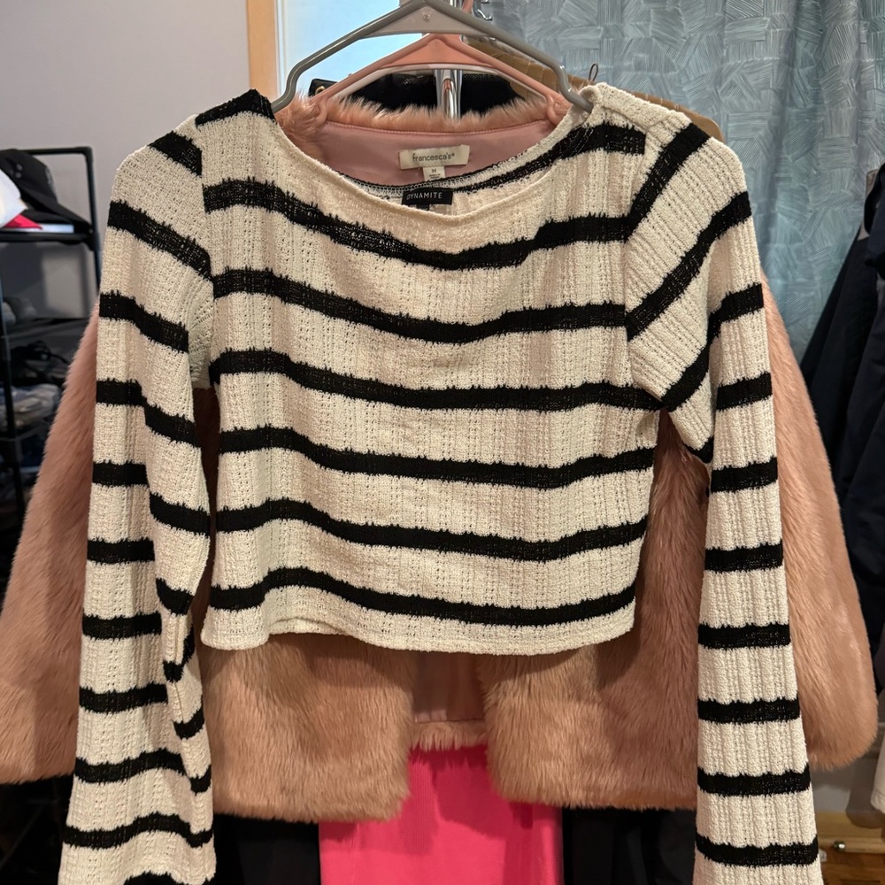 Textural Knitted Crop Top - Black & White